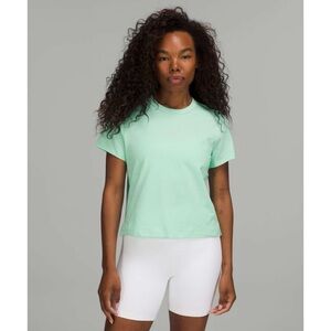Lululemon classic fit top